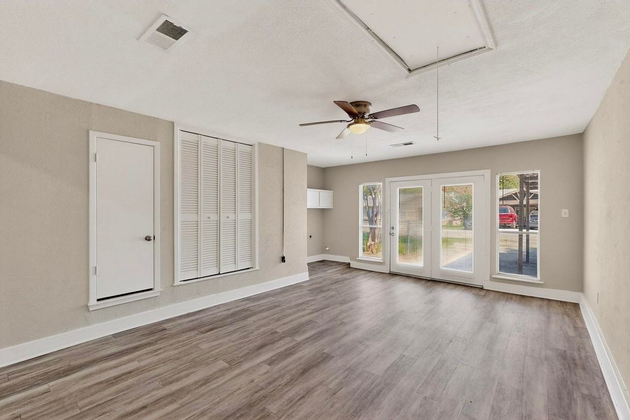 140 Trout St - Photo 7 of 45