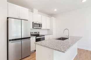 402 Mcdonough Blvd Se - Photo 1 of 1