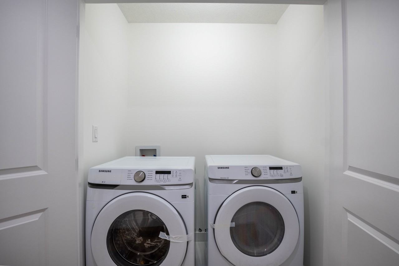 78 Patriot Way #B - Photo 3 of 5