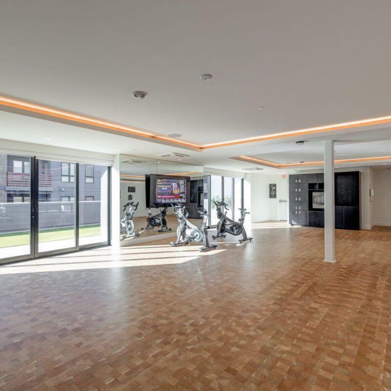 101 Pringle Ave