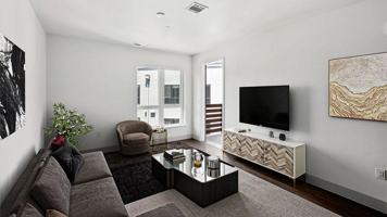 featured image of 101 Pringle Avenue