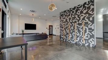 featured image of 101 Pringle Ave