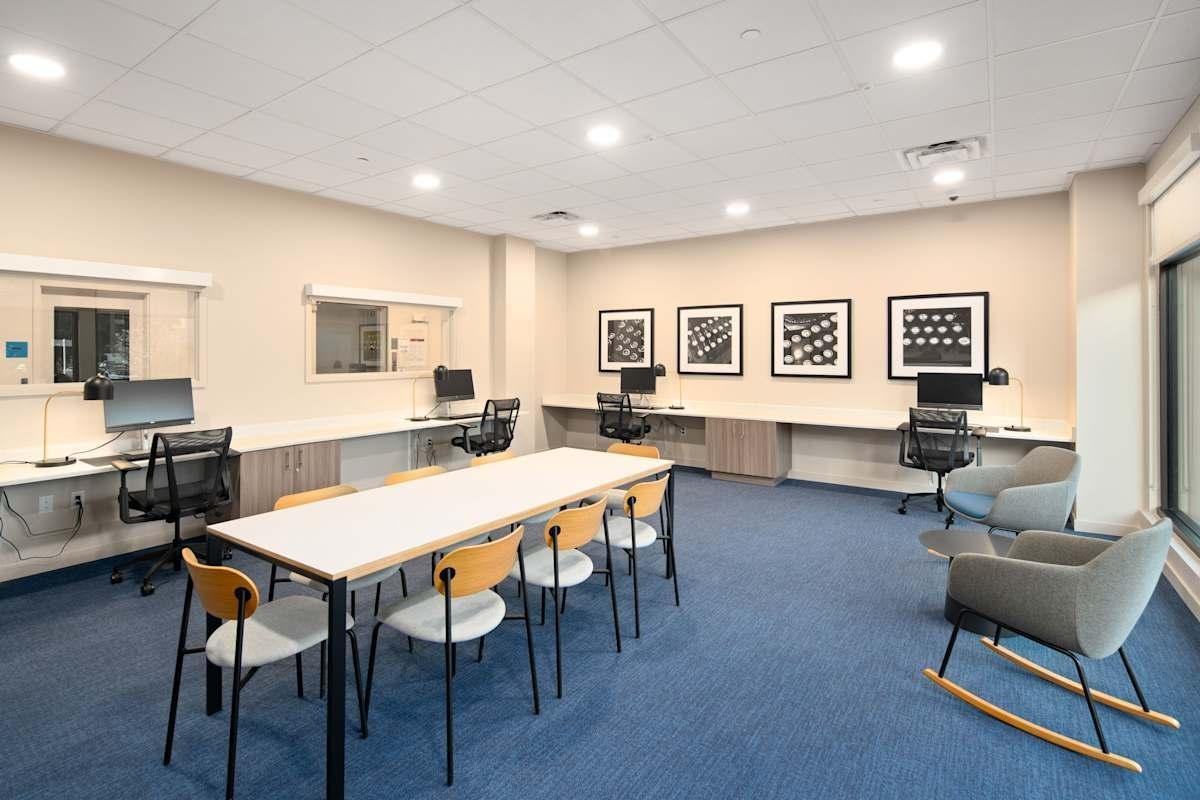 10451 E Burnside St - Photo 7 of 27