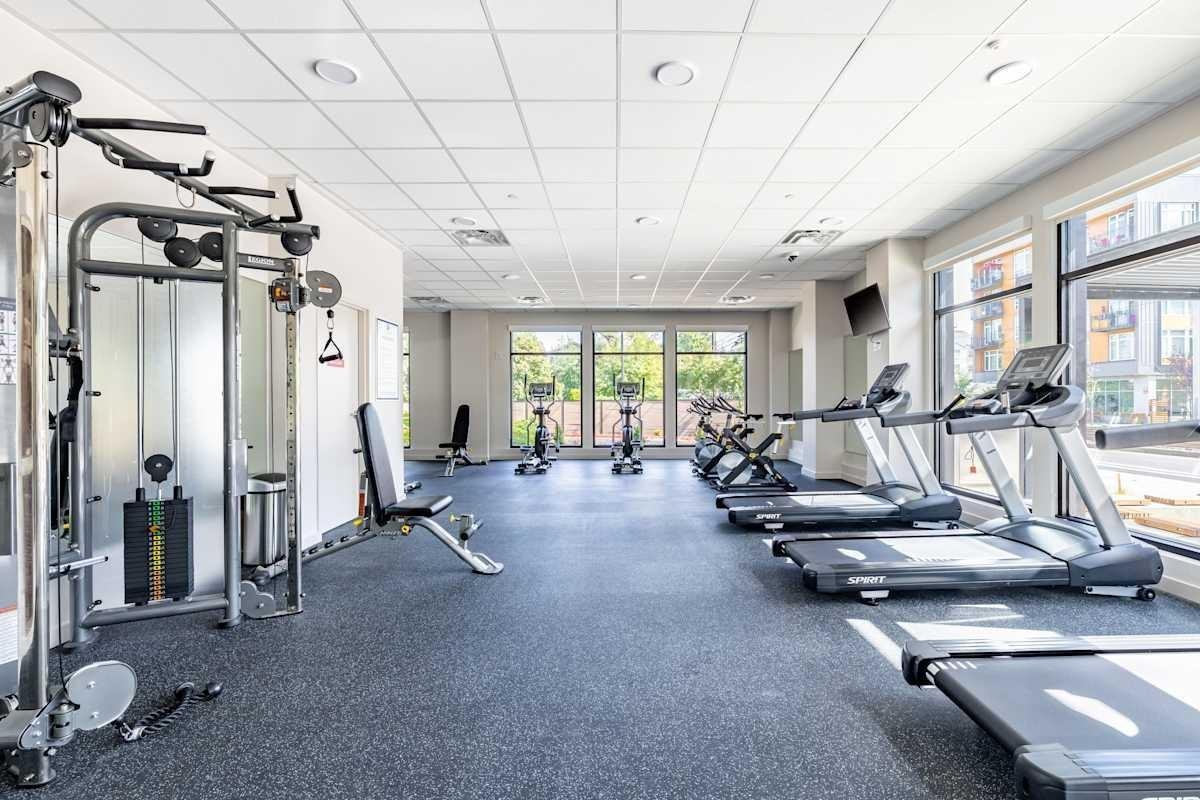 10451 E Burnside St - Photo 6 of 27