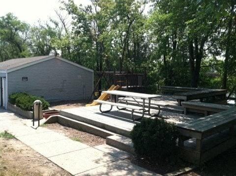 433 E Philip St - Photo 5 of 7