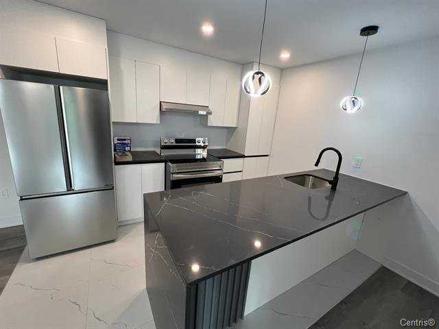 425 Rue Joliette #425 - Photo 6 of 10