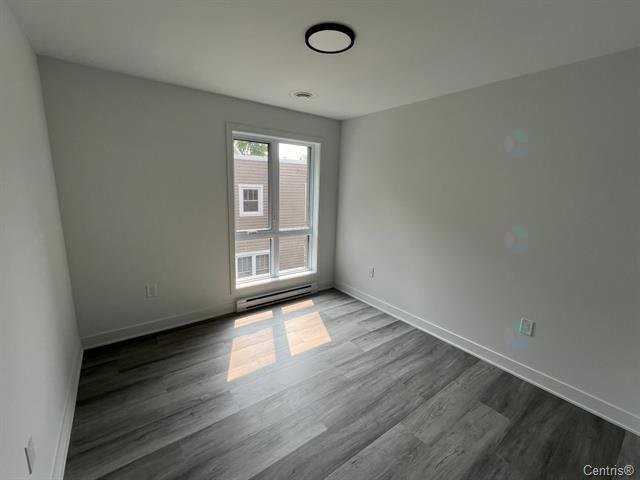 425 Rue Joliette #425 - Photo 7 of 10