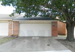 718 Carriage Way - Photo 1 of 1