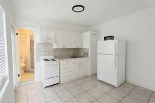 1100 NE 12th AVE - Photo 1 of 1