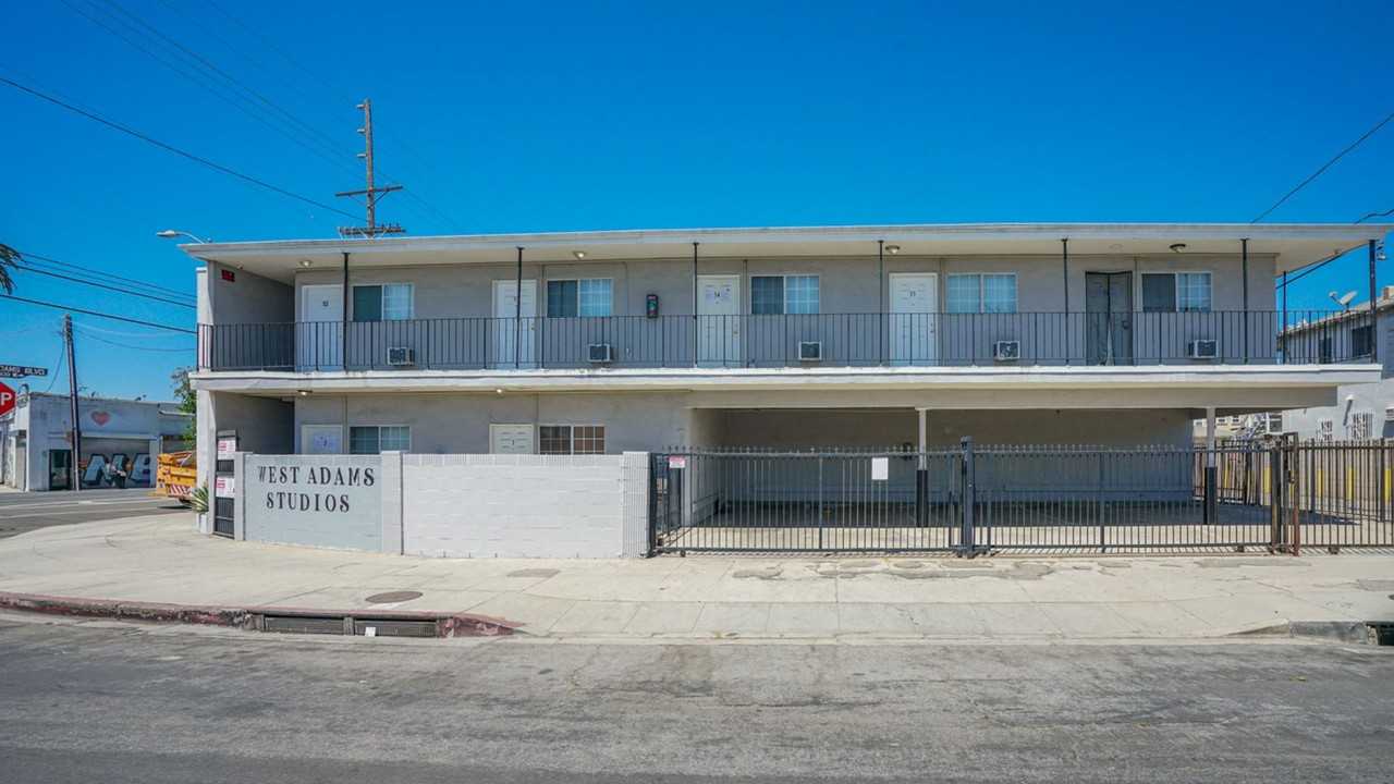 West Adams Studio Apartments - Photo 5 of 12