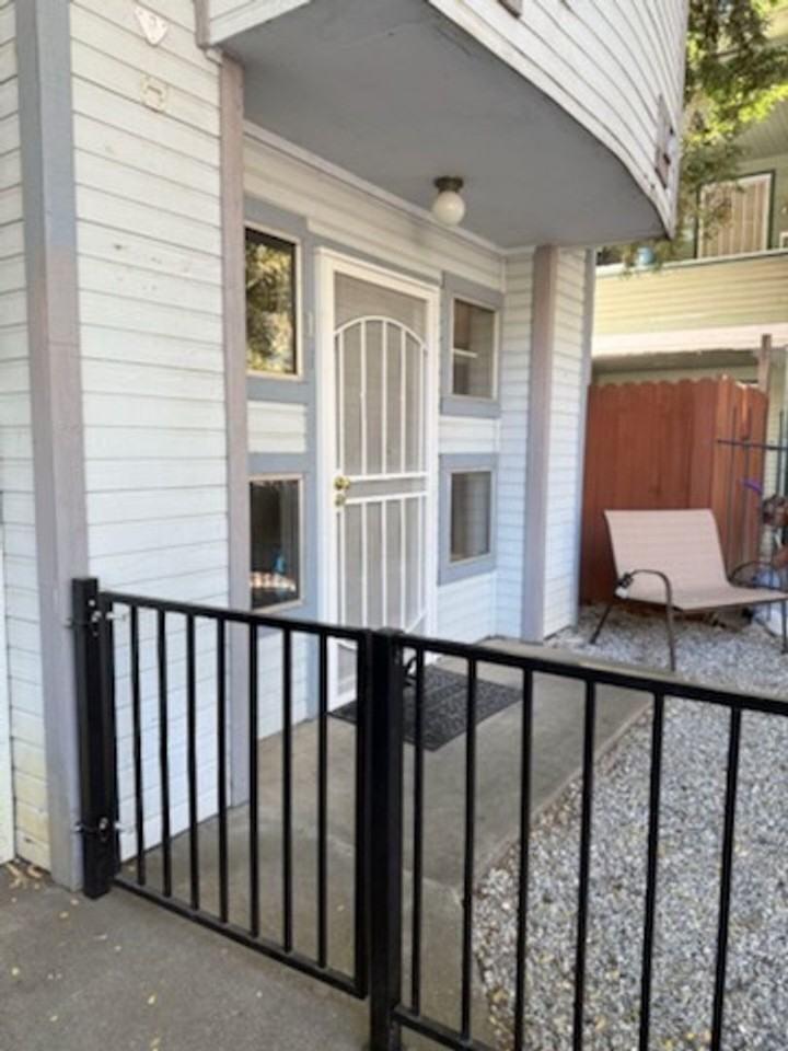 14th Street - Photo 3 of 15