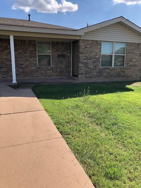 4919 S 6th St - Photo 2 of 19