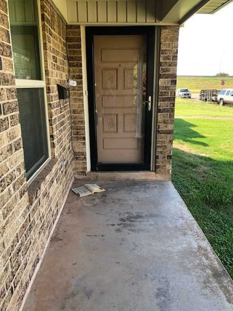 4919 S 6th St - Photo 3 of 19