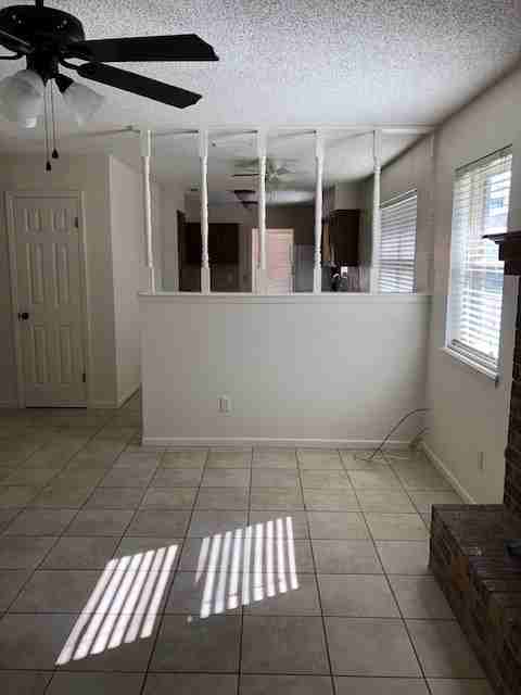 4919 S 6th St - Photo 5 of 19