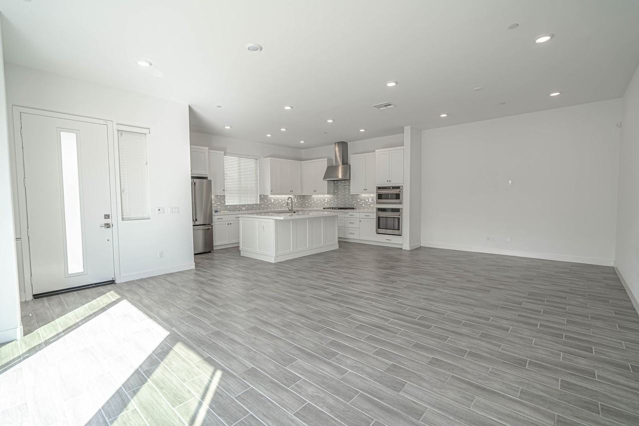 27128 Scrub Oak Ct - Photo 4 of 33