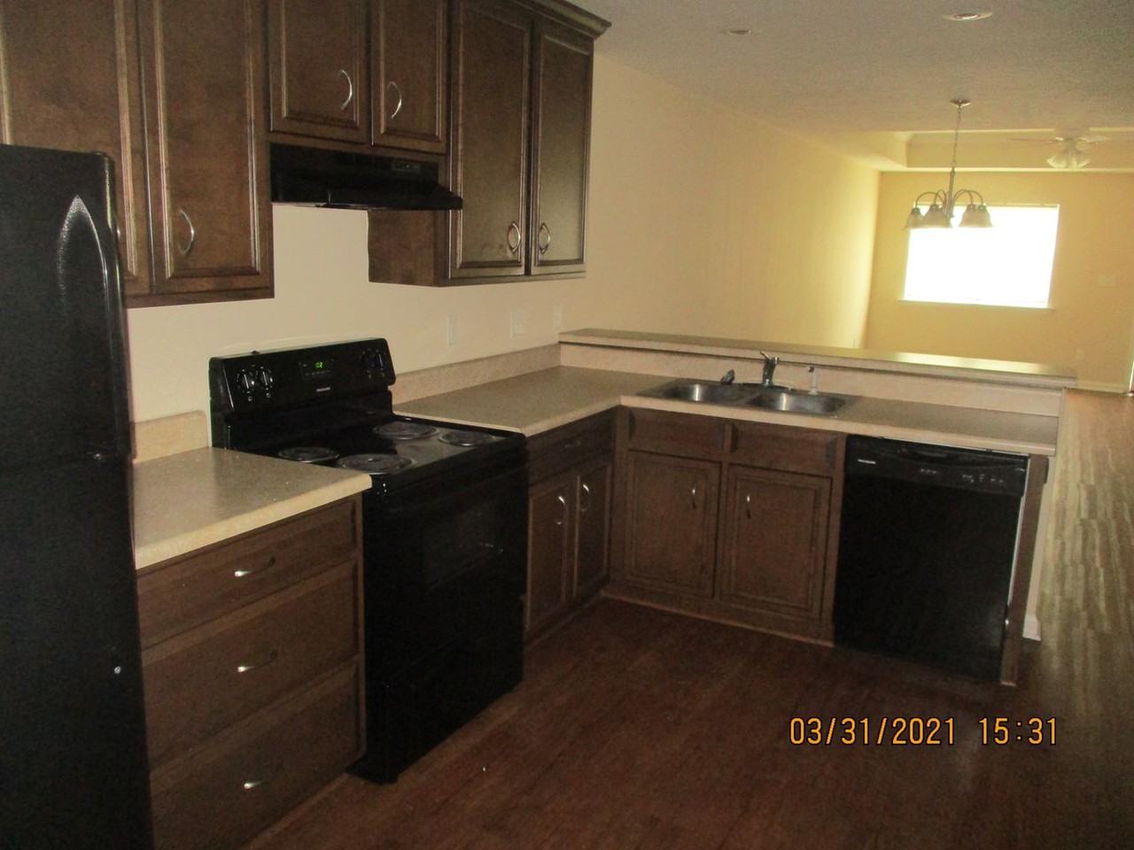 127A Magnolia Ct - Photo 4 of 10