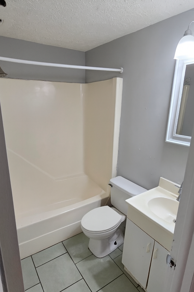 Century Square Apartments - Photo 5 of 9
