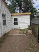 featured image of 1122 W Myrtle St