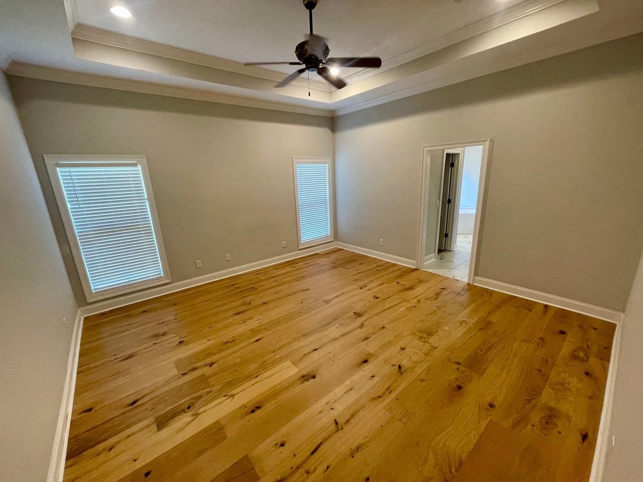 427 Meadowgreen Ln - Photo 4 of 8