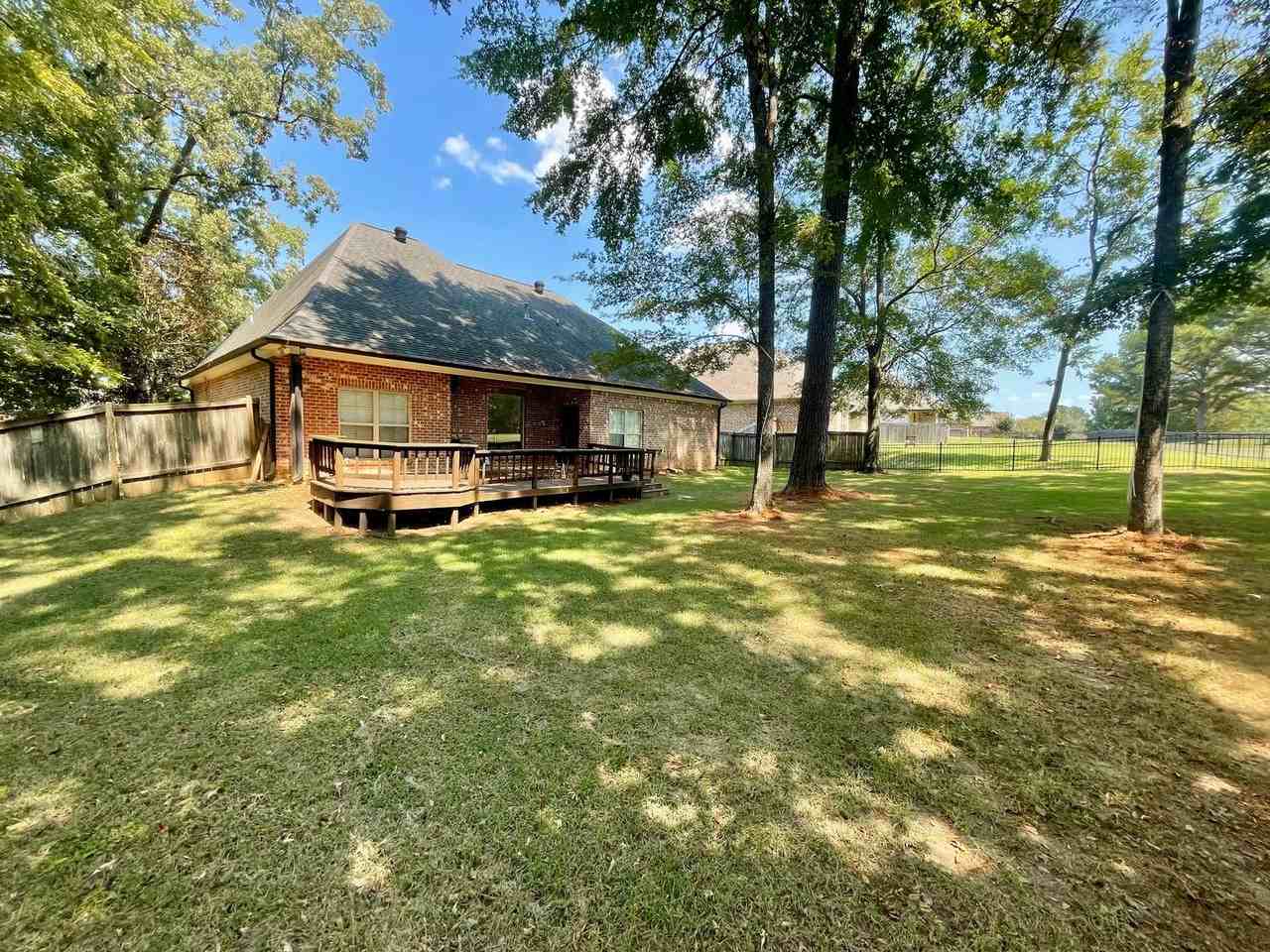 427 Meadowgreen Ln - Photo 7 of 8