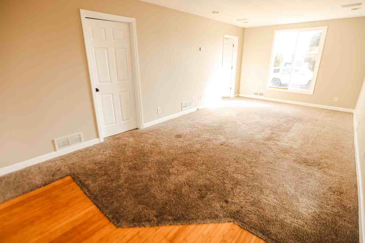 1615 Starr Ave - Photo 5 of 9