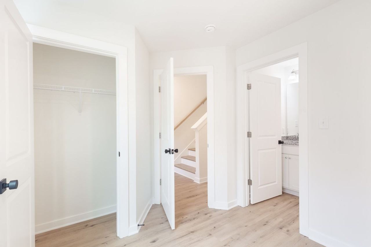 402 Mcdonough Blvd Se - Photo 6 of 30