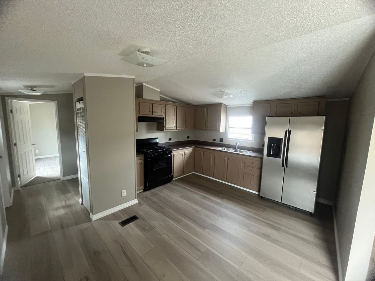 2885 E Midway Blvd #1505 - Photo 4 of 4