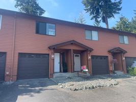 featured image of 690 Nw Atalanta Way Apt B9