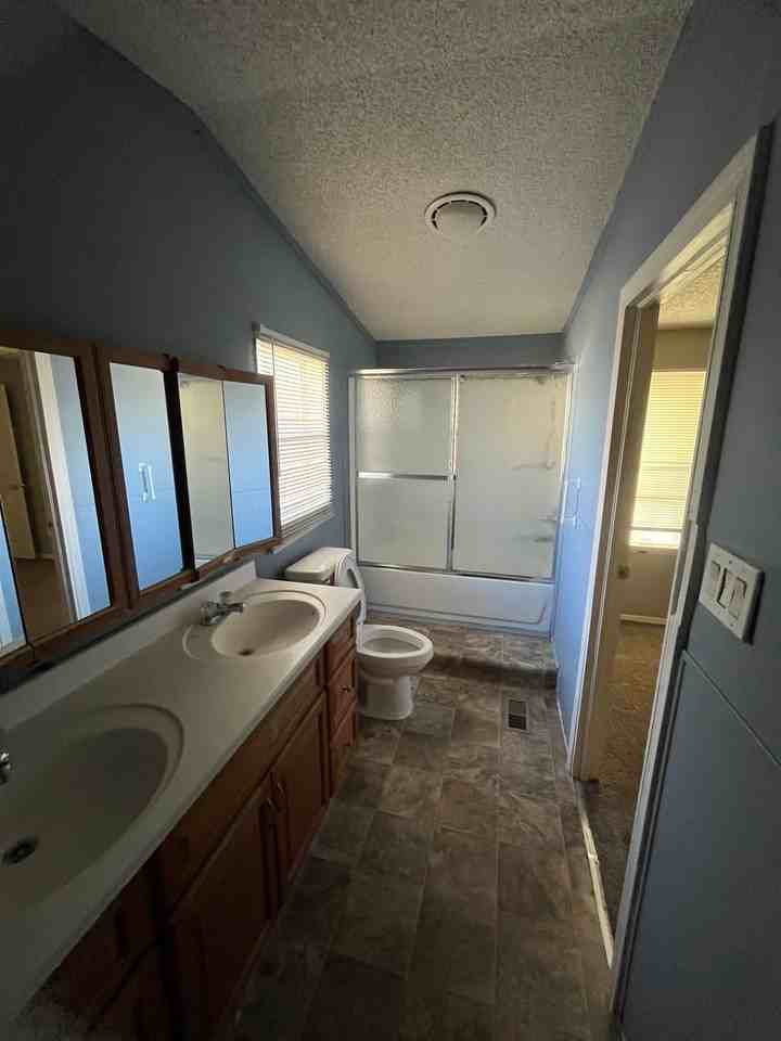 718 Dove Dr - Photo 4 of 4