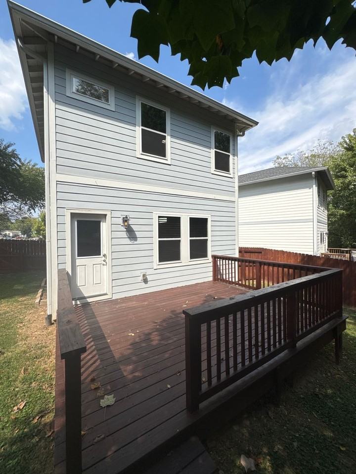 2332 Oak Ct - Photo 5 of 29