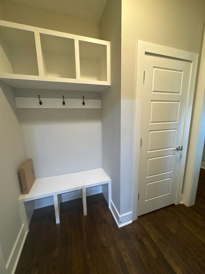 2332 Oak Ct - Photo 7 of 29