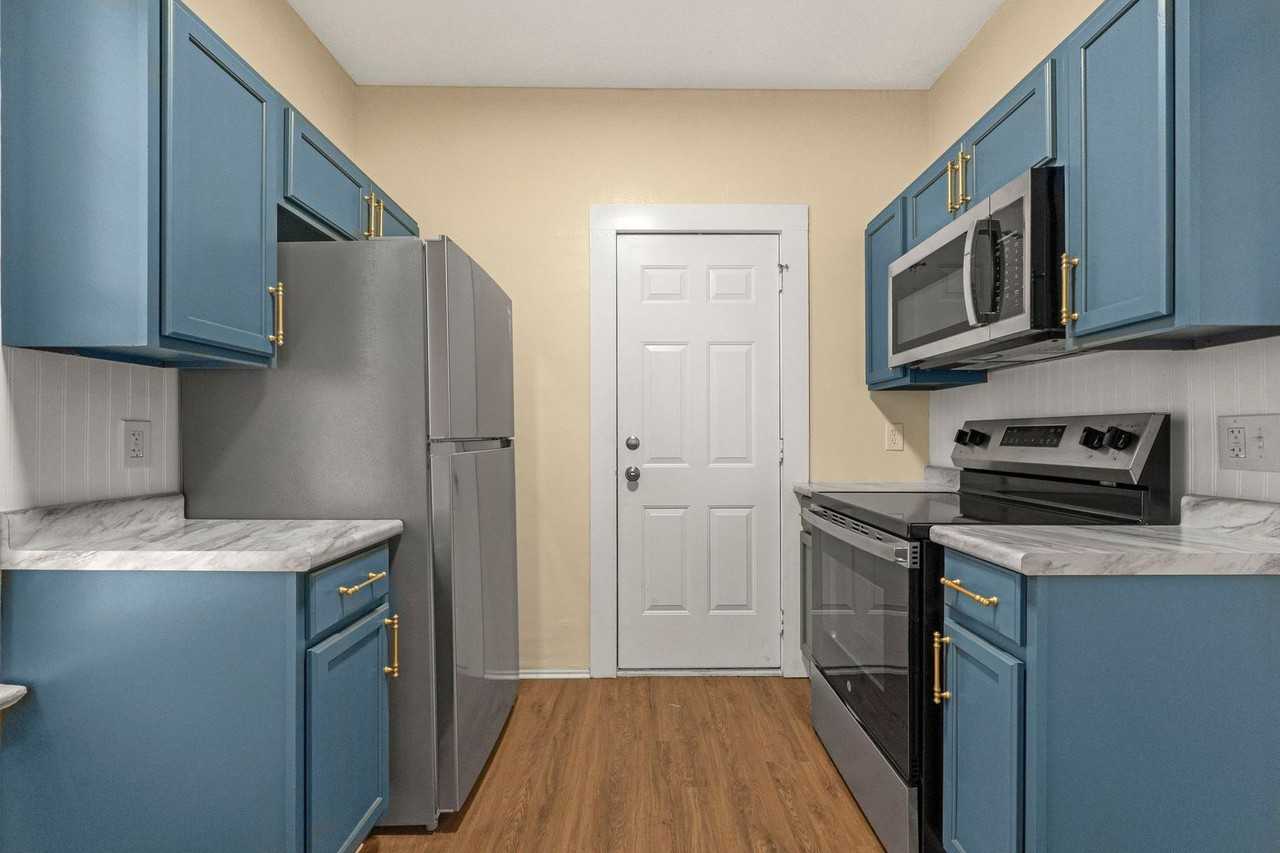 Jefferson Blvd - 918 West Jefferson Boulevard, Fort Wayne, IN 46802 ...