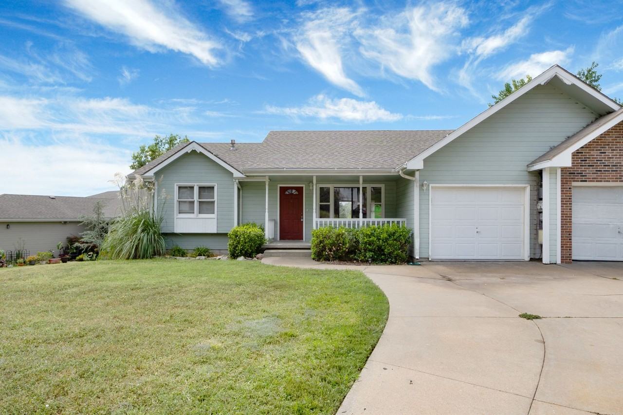 929 929 Conneticut - Photo 3 of 39