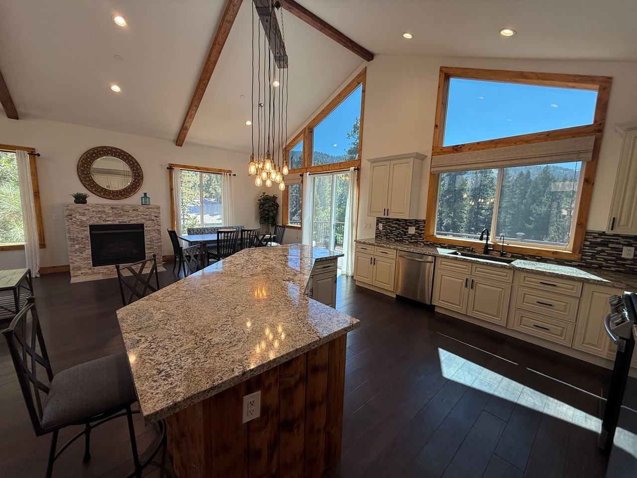 43837 Mendocino Dr - Photo 5 of 47