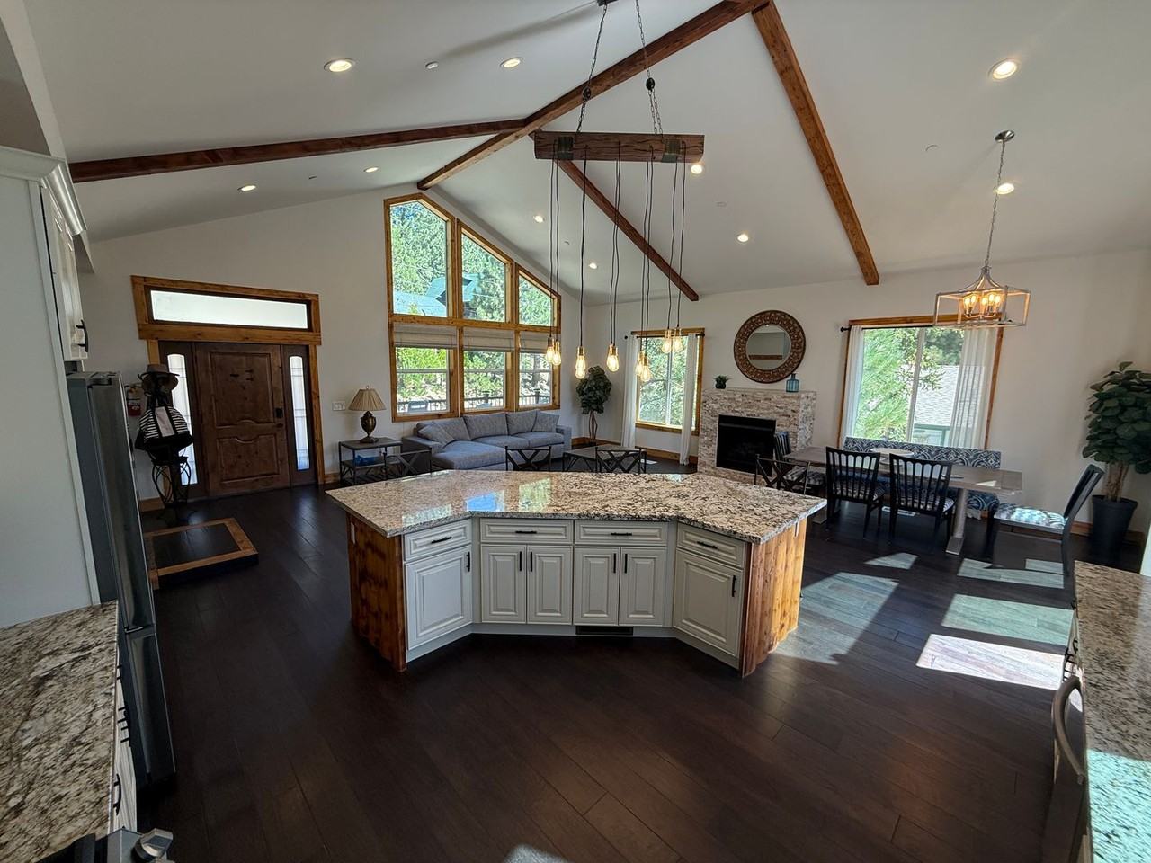 43837 Mendocino Dr - Photo 7 of 47