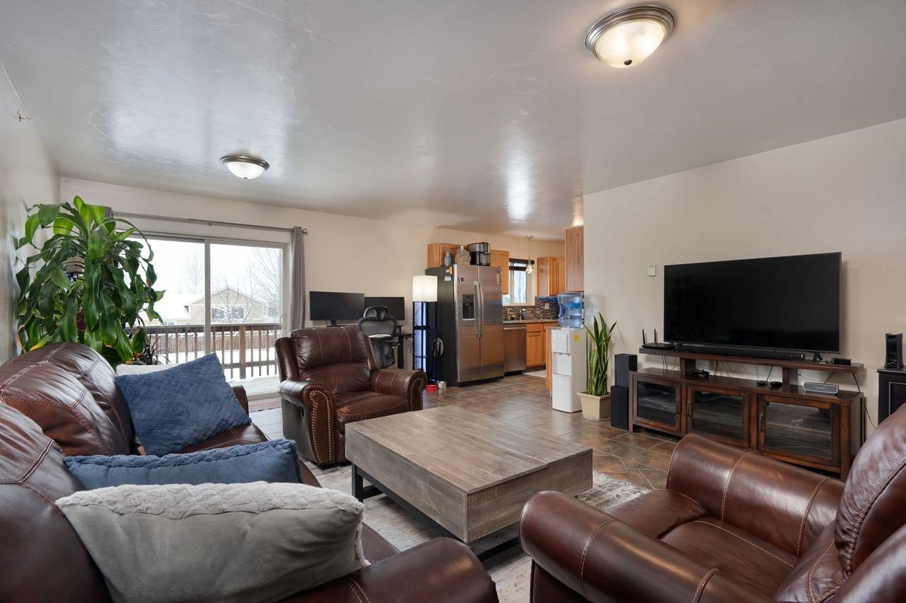1132 Cruiser Ln #F - Photo 7 of 18