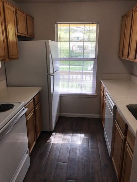 933 Mississippi - Photo 2 of 16
