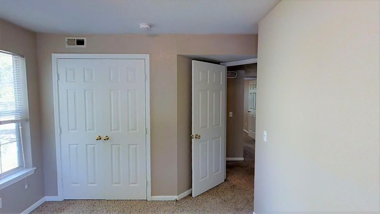933 Mississippi - Photo 4 of 16