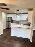 featured image of 2083 Laurelhurst Dr