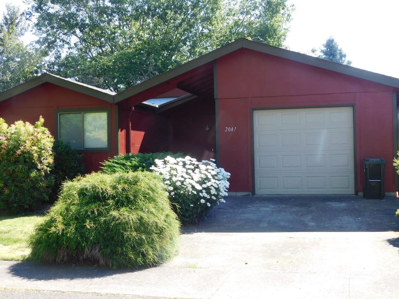 Shasta Park - Photo 5 of 15