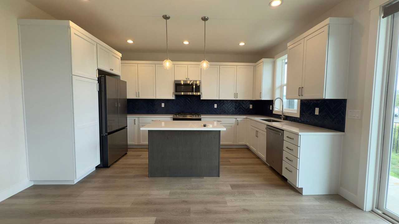 35680 Bella Ridge Loop - Photo 6 of 32