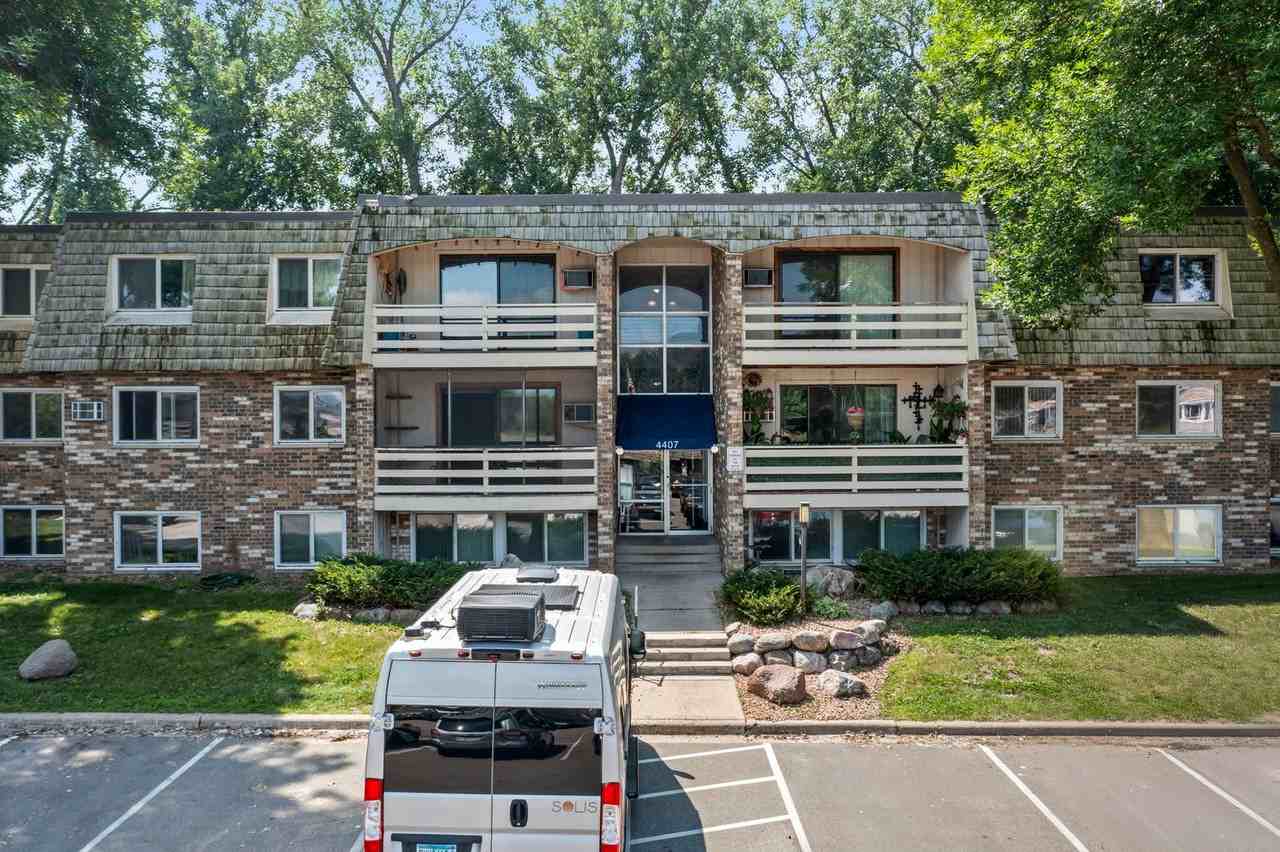 4407 Wilshire Blvd - Photo 6 of 31