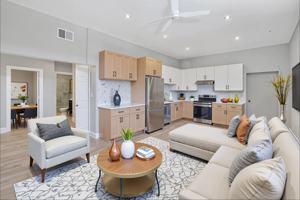 featured image of 6240 W Belmont Ave