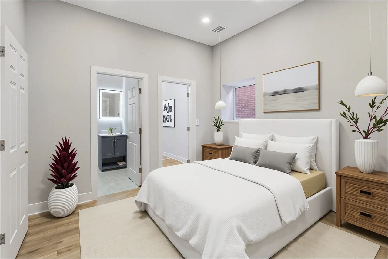 6240 W Belmont Ave - Photo 3 of 10