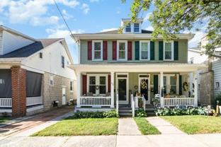 252 W Willow St - Photo 1 of 1