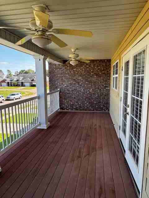 124 Whitney Ave - Photo 6 of 24