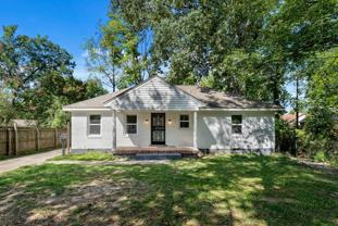 810 Indian Dr - Photo 1 of 1