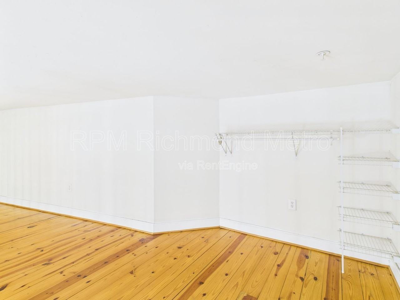 1321 1/2 E Main St #106 - Photo 5 of 22