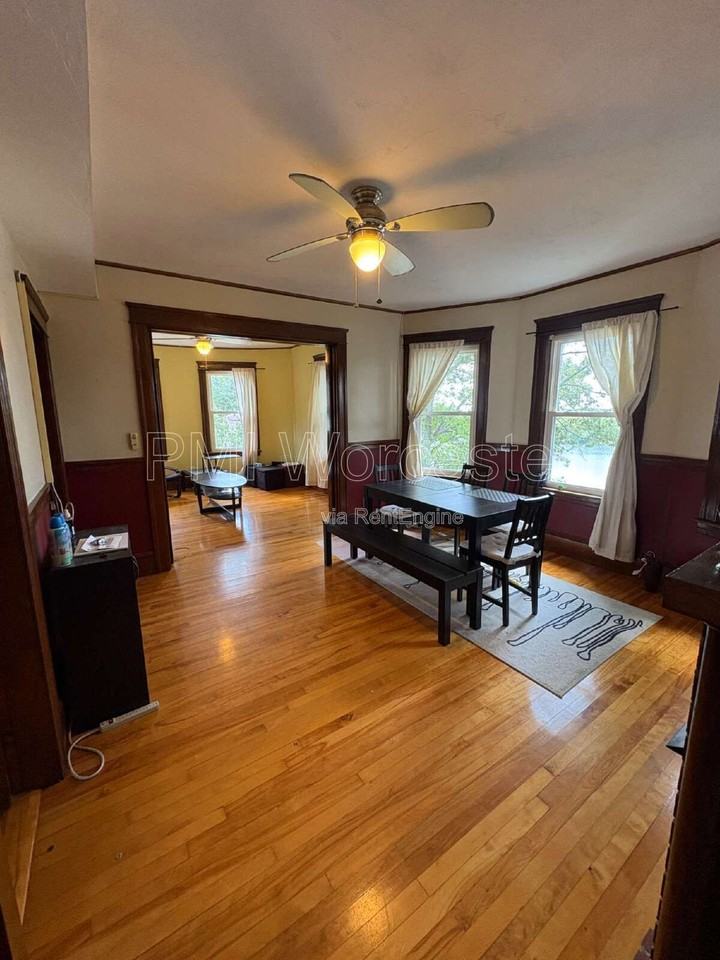 11 Olga Ave - Photo 4 of 18