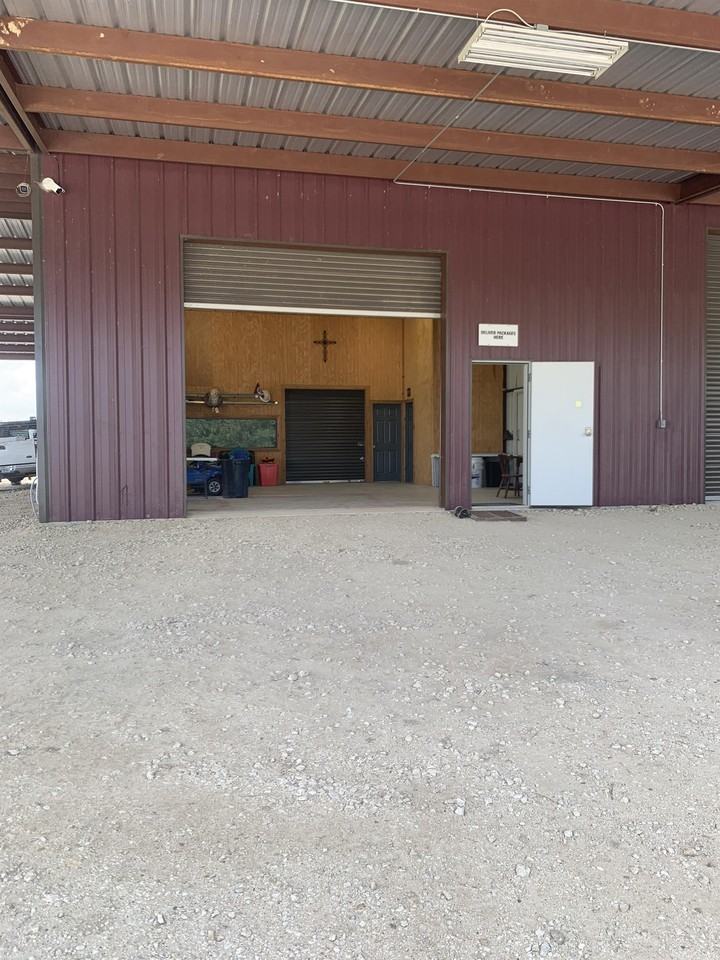 11353 Oak Lake Rd - Photo 3 of 22